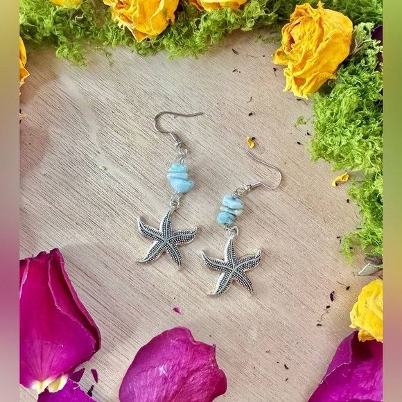 Handmade Larimar earrings with starfish charms - Picture 2 of 3